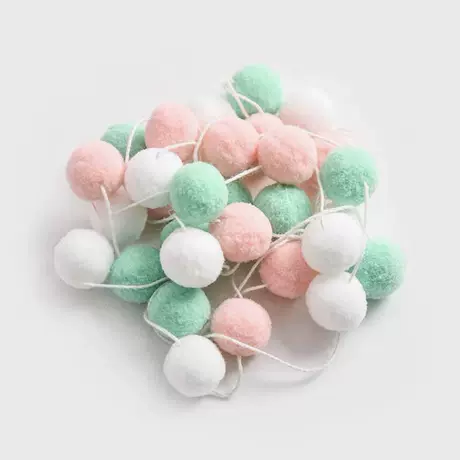 Hair ball string: white powder Green