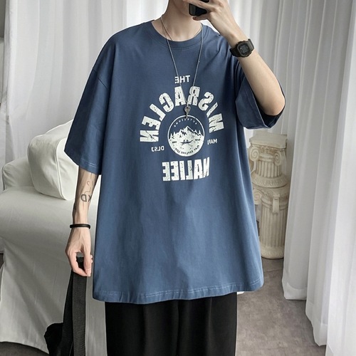 Trendy Men's Short Sleeve T-Shirt from a Fashion Brand, Loose Fit, Instagram Style, Hong Kong Inspired, Versatile Casual, Harajuku Style, Half-Sleeve Top