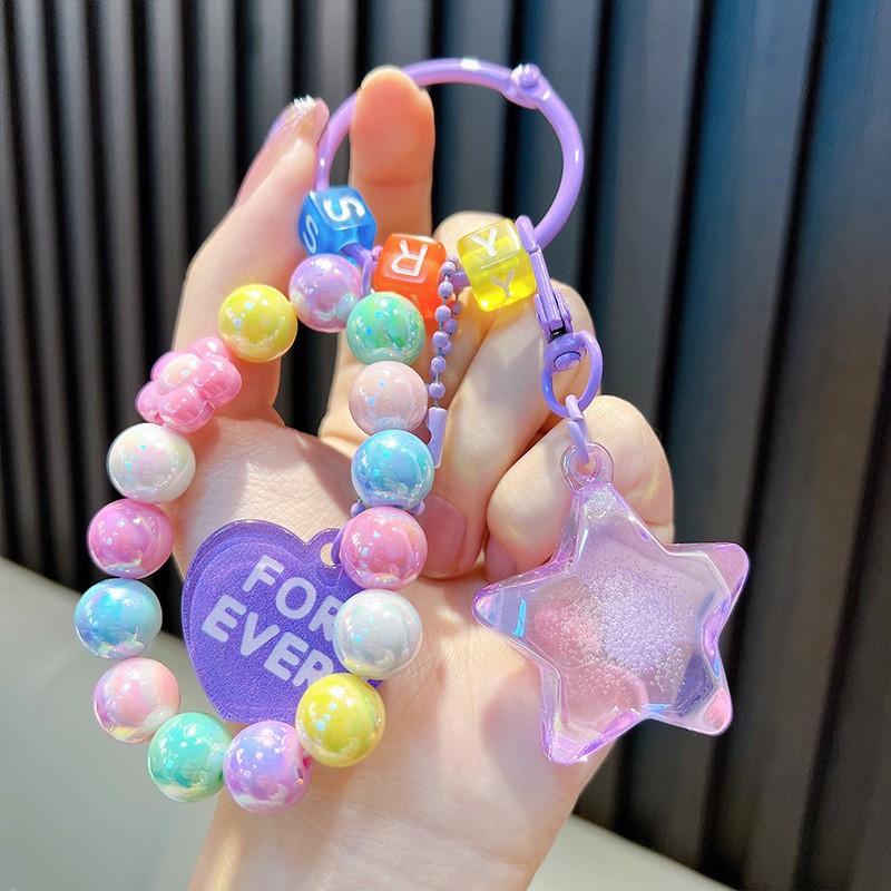 Cuentas de asiento osos colgantes de llaves de bolsos acrílicos exquisitos colgantes de llaves de automóvil colgantes pequeños regalos al por mayor