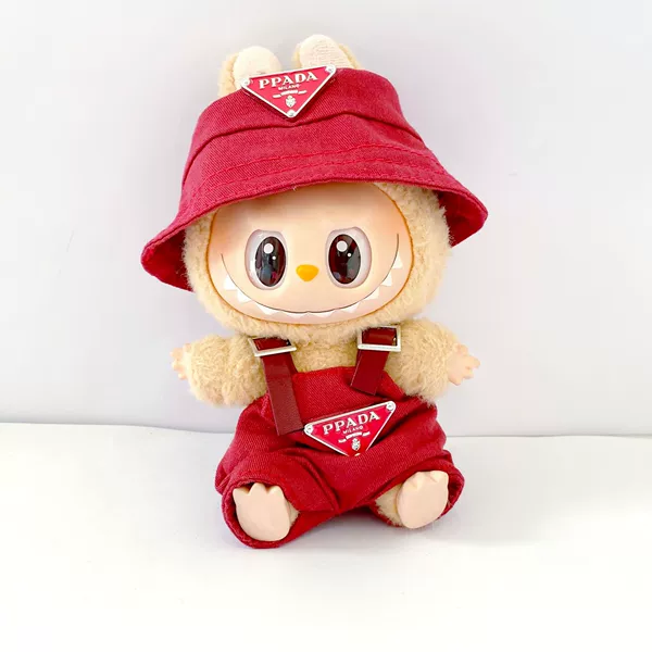 Red triangle, overall, hat
