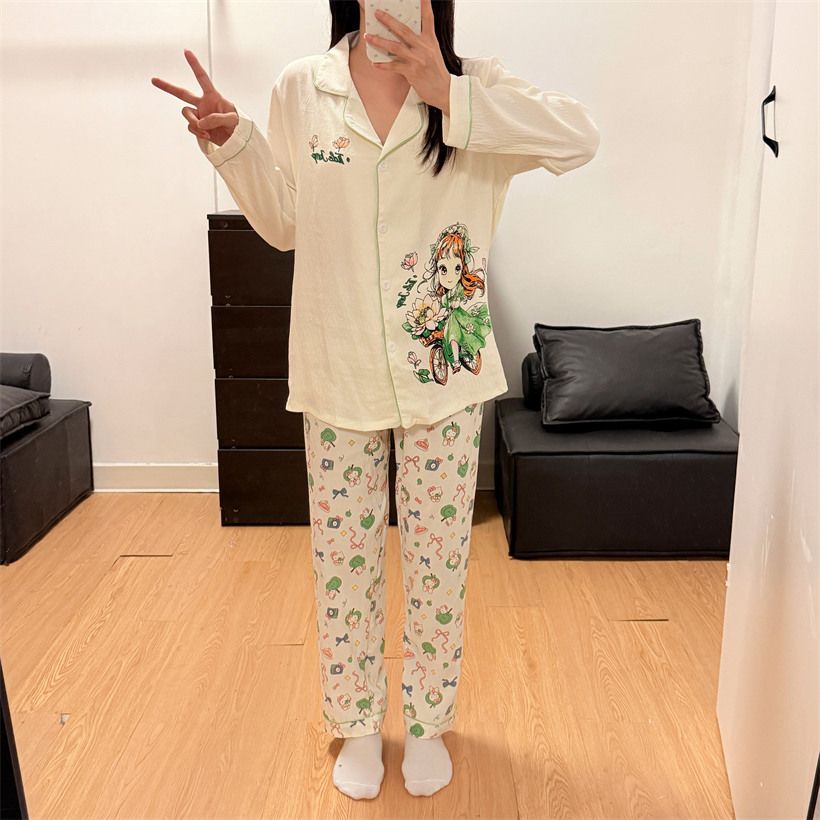 Al por mayor transfronterizo otoño nuevo engrosado cardigan de algodón nubes mangas largas pantalones largos traje de pijamas de dibujos animados casuales chicas