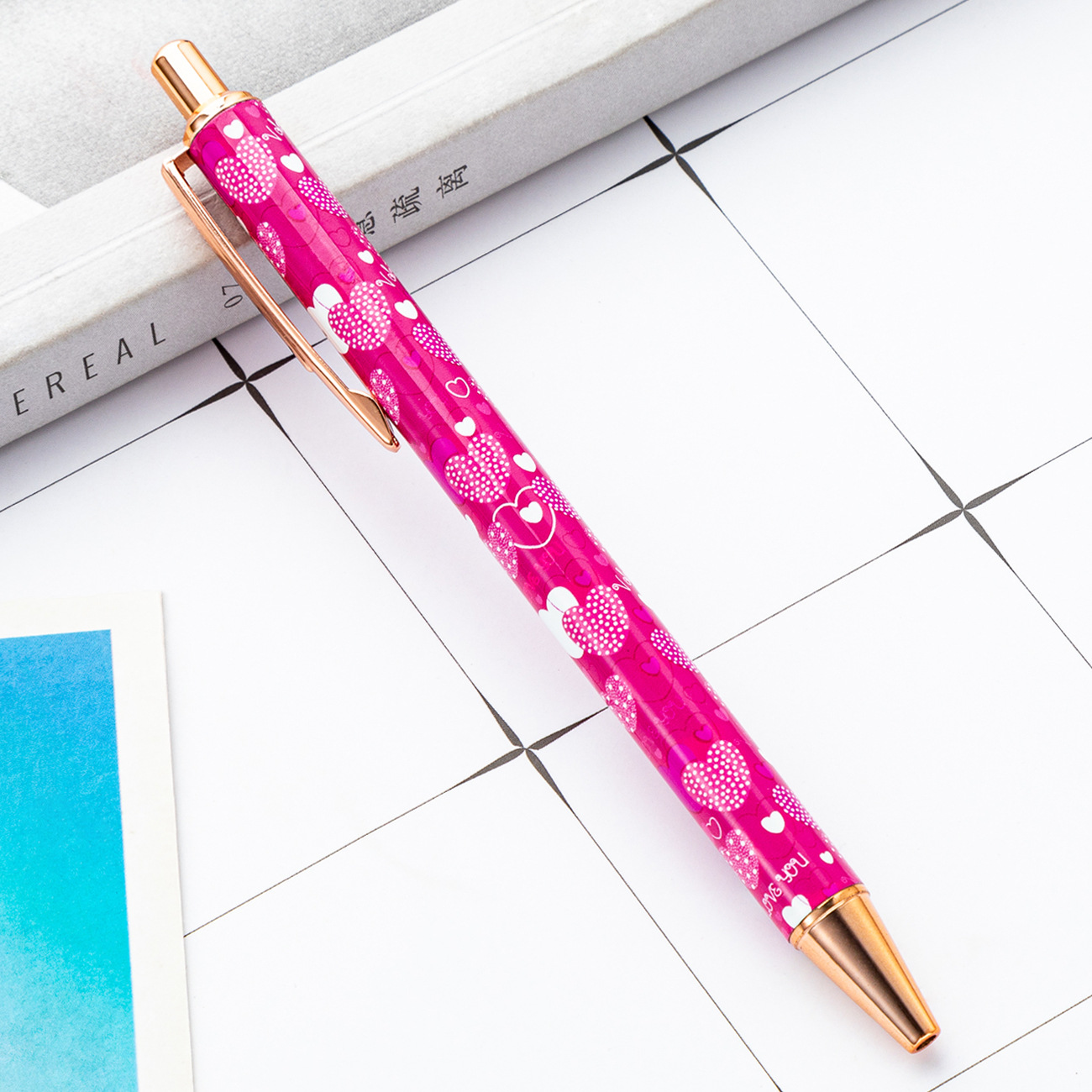 Nuevo Día de San Valentín empuje pluma linda chica corazón estudiante de Metal bolígrafo amor multi-color de transferencia de calor pintura película pluma