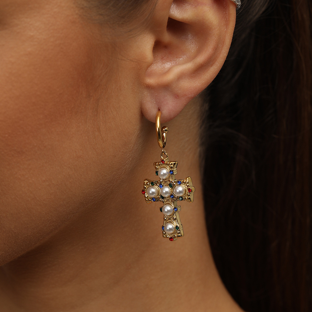Tina Europa y América cruzada pendientes de diamante de perlas nicho de diseño galvanizado 18K conjunto de collar de oro