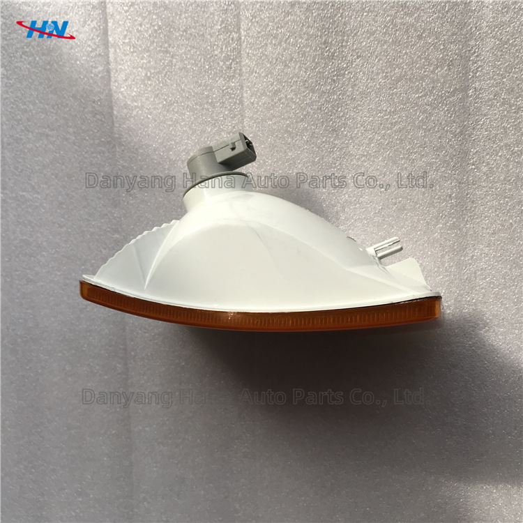 Señal de ancho de la señal de giro 9418200721 9418201221 para las luces de camiones Mercedes Actros MP1