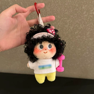 Curly Hair Plush Doll, Pluş açarlıqlar - white-t-shirt-black-gym-shorts-black-explosion-pendant