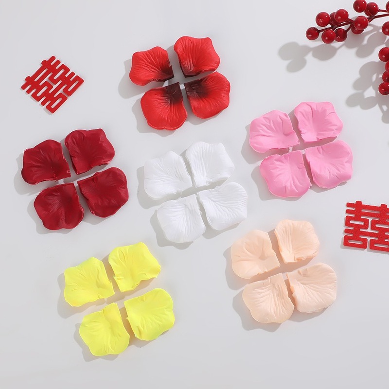 中国の創造的な模擬花びらお祝いバラの花びらウェディング用品アクセサリーバラの花びら結婚式の部屋の装飾|undefined