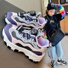 女の子用子供靴 2025春秋新作 キッズスポーツシューズ 回転バックル ダッドシューズ ソフトソール 中高学年女の子用シューズ