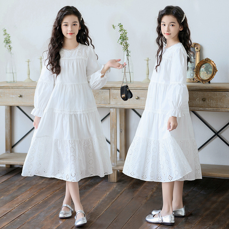 Girls' dress Autumn Long Sleeve Lace Hollow Skirt 2024 New Large Children's Little Girl Princess Skirt