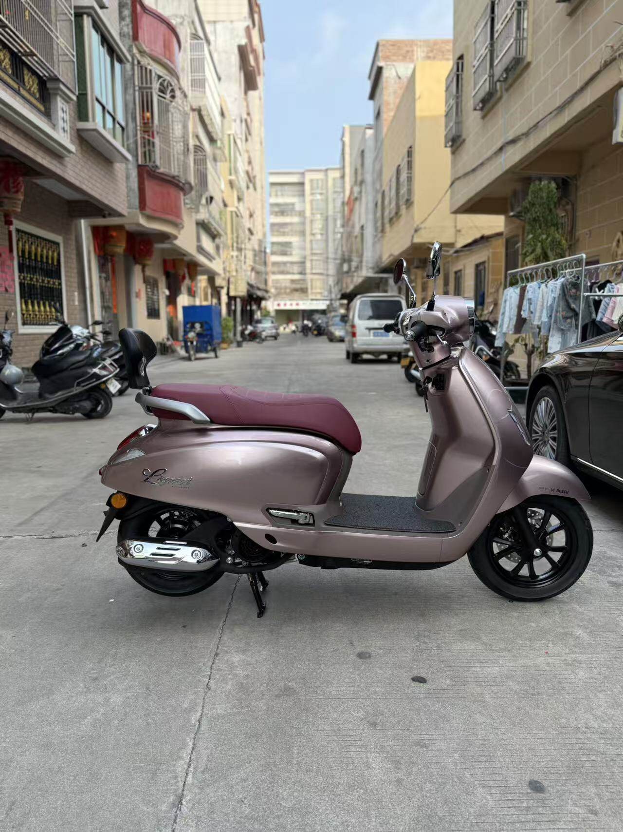Suitable for Haojue Lumi125 Modified Rear Backrest, Rear Seat Lumbar Support, Passenger Backrest, Cushion Humpbackrest