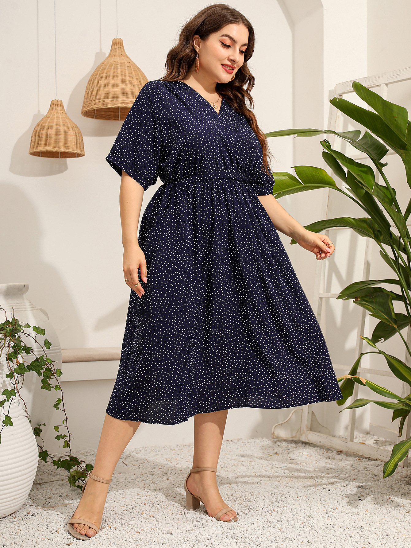 plus size V-neck short-sleeved Slim-fit polka-dot large-swing dress NSCX126019