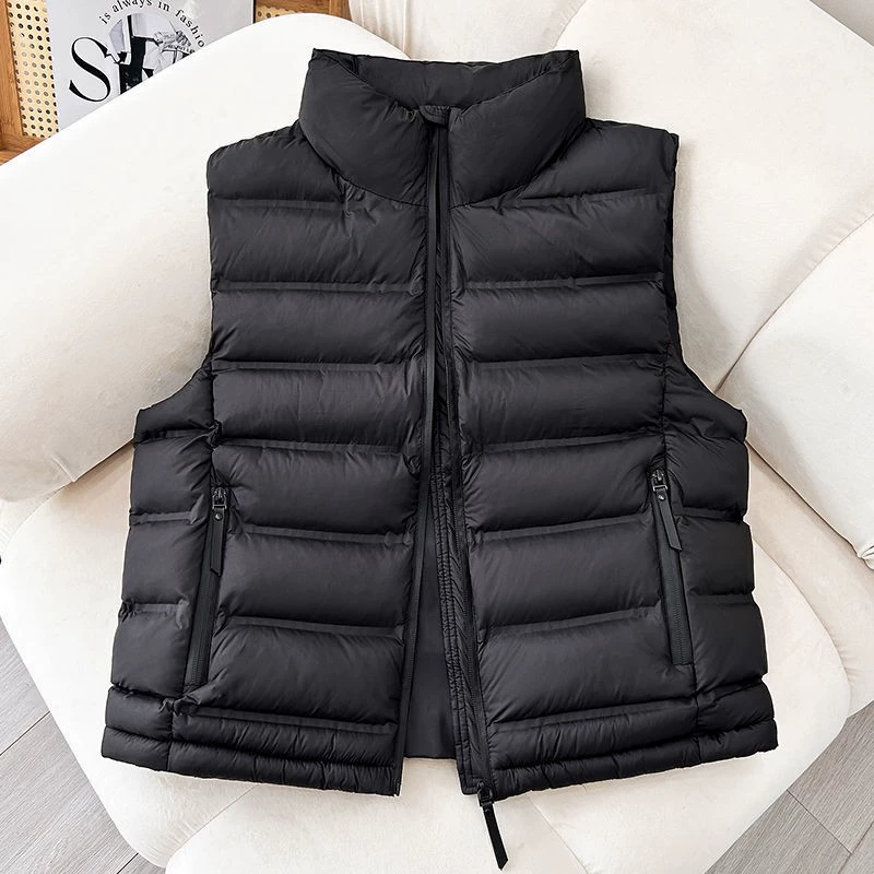 Light and thin short fashionable keep warm vest with down sleevless