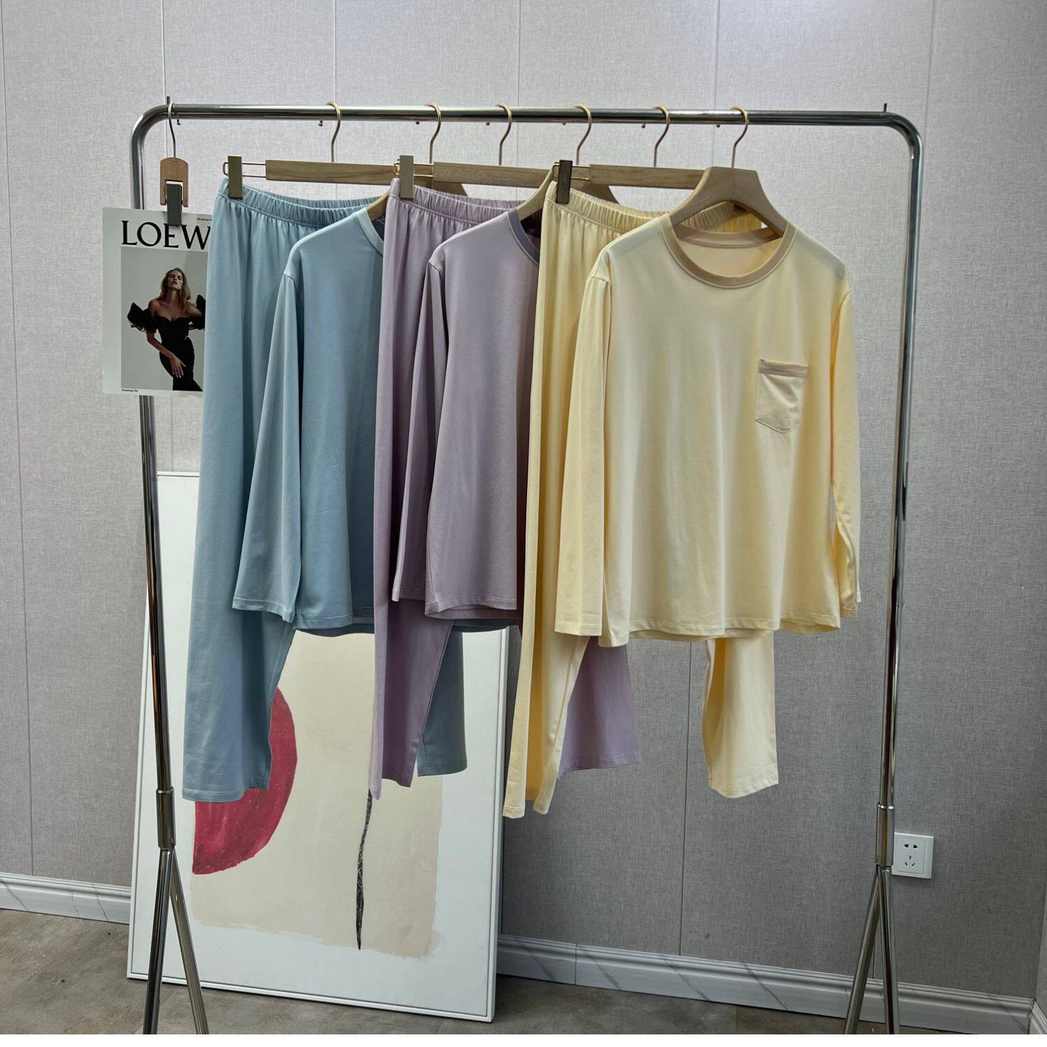 High-end long-sleeve