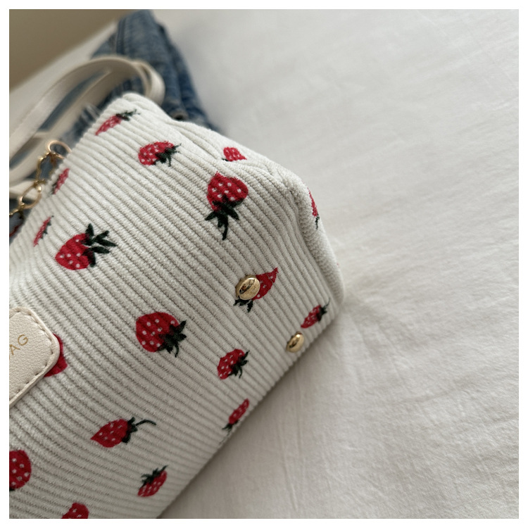 Korean version Instagram fashion cute girl pillow bag 2024 summer new simple casual corduroy single shoulder diagonal_voghion.com
