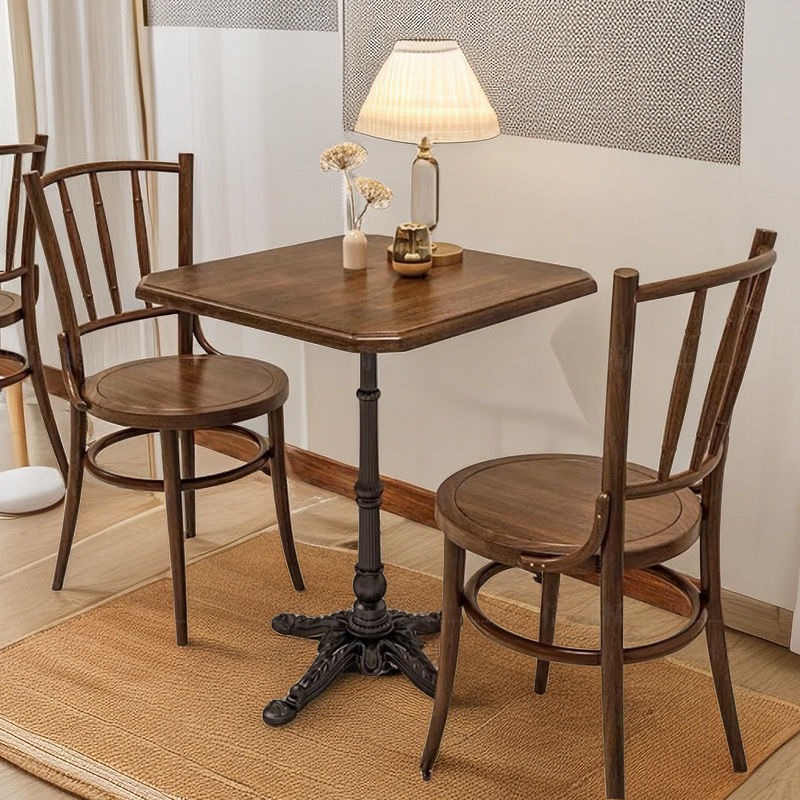 코너 컷 스퀘어 테이블