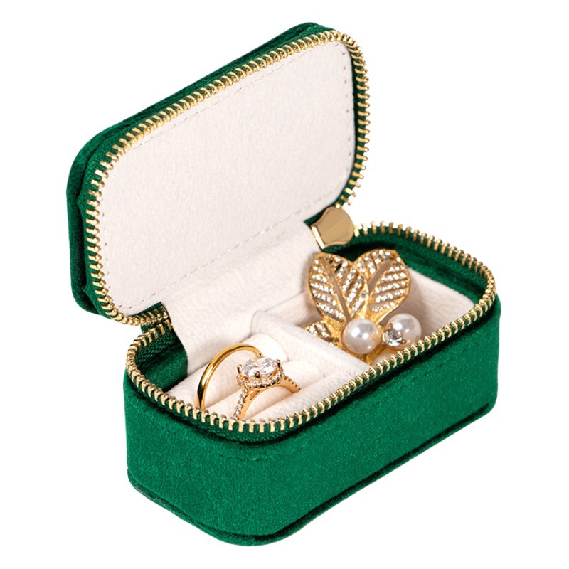 En stock transfronterizo al por mayor superior producto meichuang tamaño pequeño franela Mini caja de joyería pequeña caja de anillo coreano portátil celebridad de Internet