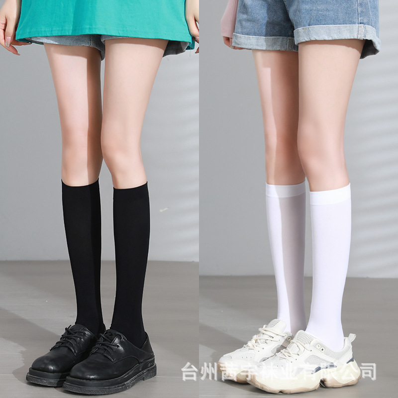 Calcetines de becerro calcetines de verano personalizados tubo medio femenino ins terciopelo japonés JK Harajuku estilo sobre la rodilla calcetines pegatinas