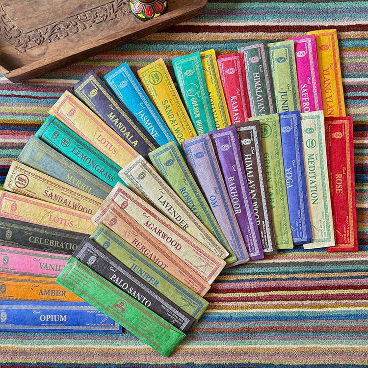 Powuzhi Nepal kriti handmade bamboo stick incense stick indoor aromatherapy yoga meditation sandalwood multi-flavor optional Powuzhi Nepal kriti handmade bamboo stick incense stick indoor aromatherapy yoga meditation sandalwood multi-flavor optional