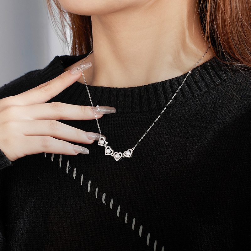 Silverhalsband med pärlor för damer hjärta och klöver_voghion.com