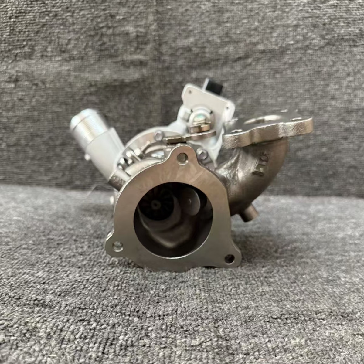 Suitable for Chery 1.5 E4T15C-1118010 turbocharger