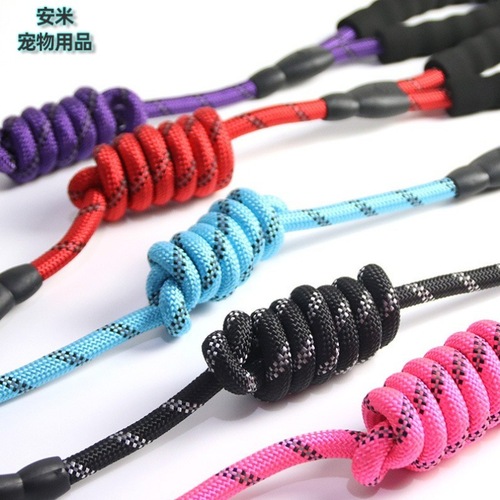 Leash for Dogs Anti-Bite Nylon Reflective Leash for Large and Medium Dogs with Strong Shock-Proof Round Leash to Prevent Escape