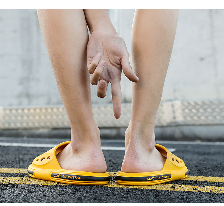 2023 neue Sommer Paar Outdoor Fashion Wohnheim Badezimmer Trend Atmungsaktive nicht-slip hausschuhe für männer und frauen hause sommer_voghion.com