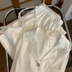 韩系高级感月光绸缎面冰丝睡衣女秋季薄款大码家居服套装可外穿