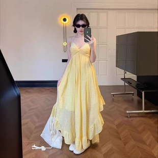 ��Ъ���������黨�B��ȹŮ�ļ������L�Sɫ�첱¶��o����Ůȹ��