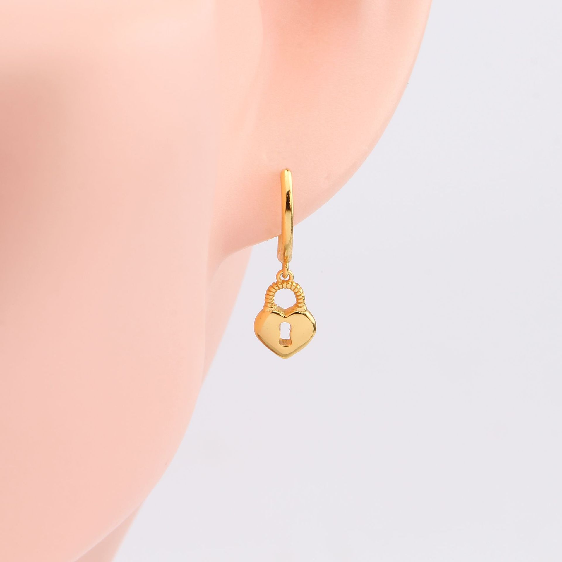 Plated Gold Plating Process 1 Pair 925 Sterling Silver Heart Shape Lock Drop Earrings