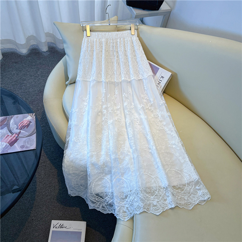 Real Shot of French Lace Skirt for Women, Summer 2026 New Style, Extremely Beautiful and Versatile, Elegant Mesh Tiered Long Skirt
