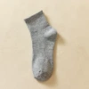 Серый (резинка на подошве)