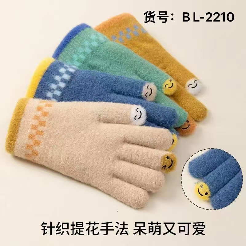 Guantes de dedo y medio dedo para niños en invierno caliente al aire libre grueso de cinco dedos guantes de dedo 9.9 al por mayor