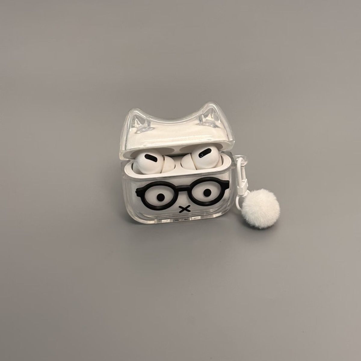 Glasses de marco negro Miffy conejo para airpods 4 generación 5 auriculares bluetooth estuche airpodspro3 estuche image 2