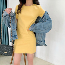 85�۰��]�¿����n�����L���B��ȹŮ�W����ɫ���QŮ�bȹ���·�
