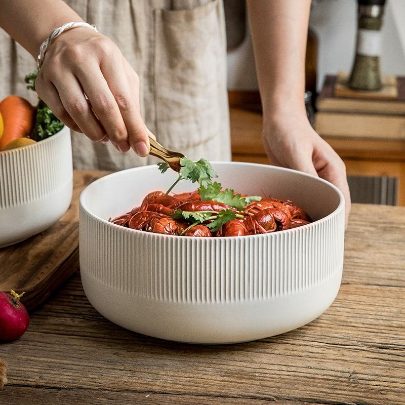 Retro gran tazón de sopa profunda relieve de 8,5 pulgadas simple tazón de sopa de cerámica grande tazón de sopa exportación transfronteriza