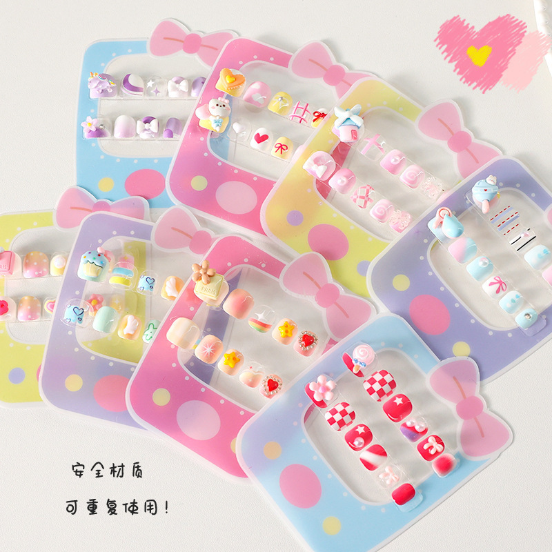 3-6 Year Old Children's Nail Set, 12 Pieces, Removable and Diy-Friendly, Won'T Hurt Nails, Specially Designed for Children, Safety Certified