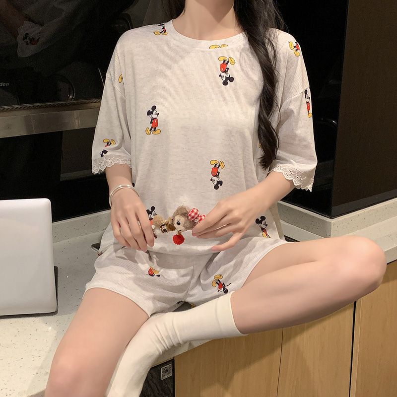 Pijamas transfronterizos mujeres verano nuevo estilo hilo de seda de hielo cuello redondo pantalones cortos de manga corta Mickey dulce dibujos animados suelto servicio a domicilio