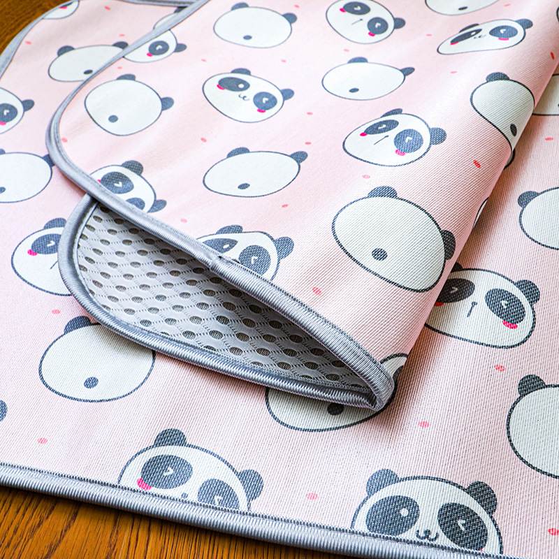 Pet Cooling Mat Ice Silk Dog Bed Cushion Summer Cat Bed Pet Bed Dog Bed Grass Mat Cooling Breathable Sandwich Honeycomb