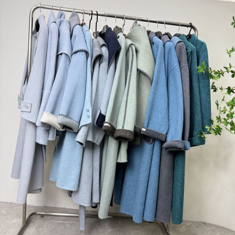 New blue collection launched: high-quality, lightweight, and luxurious double-faced wool coat, direct from the Korean manufacturer New blue collection launched: high-quality, lightweight, and luxurious double-faced wool coat, direct from the Korean manufacturer