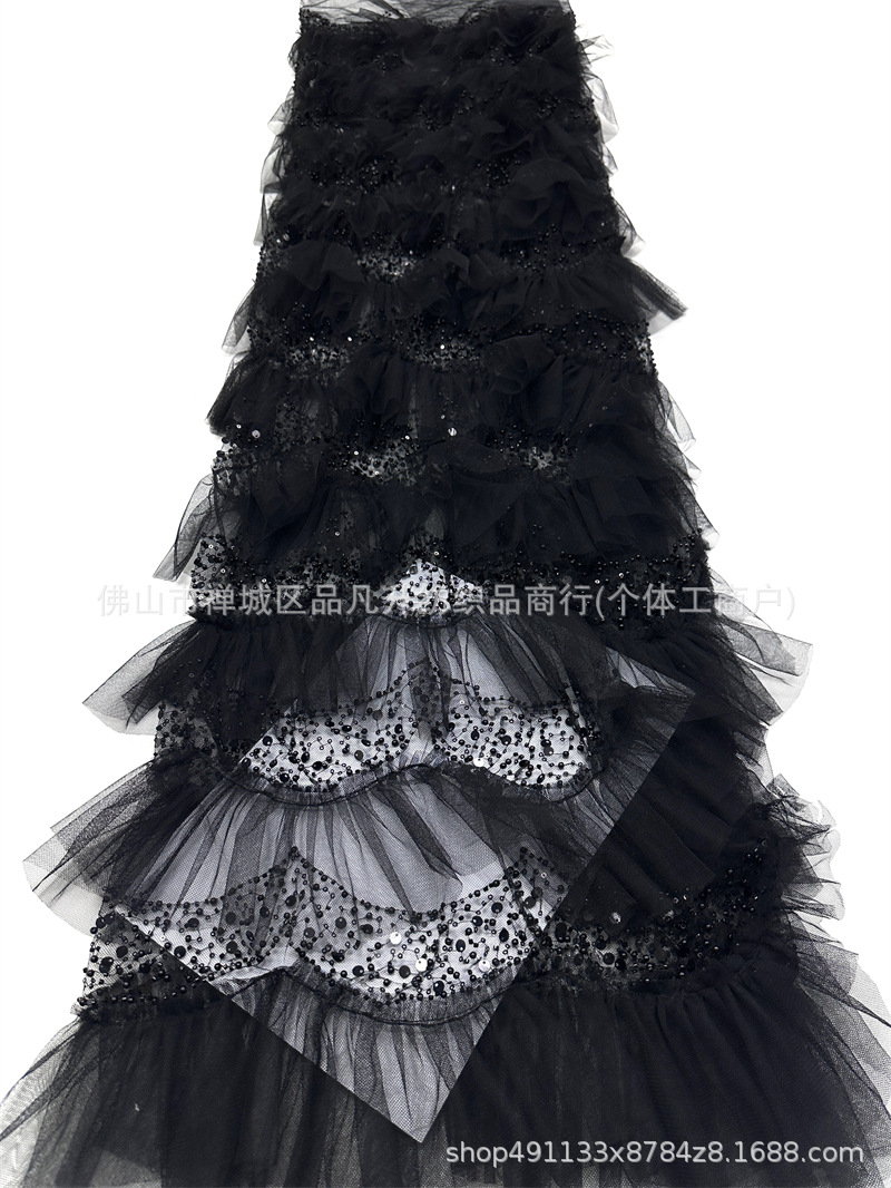Falda de pastel laminada hecha a mano hilo de malla de perlas ligero lujoso vestido de aire de hadas de estilo de moda alta tela de vestido