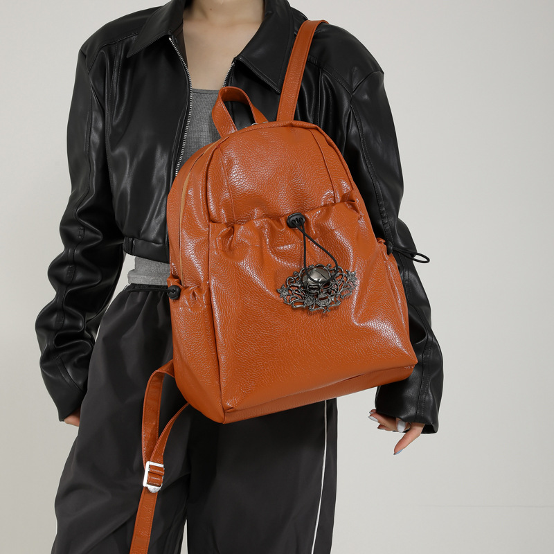 Europa y los Estados Unidos retro estilo de la universidad mochila de mujer simple color sólido de gran capacidad mochila de estudiantes 2025 nueva mochila de mujer