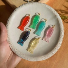 ��յ���¿���18K¯��ŷ���𱣶�ɫС��羳��׹��֬DIY���