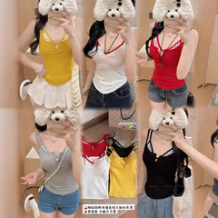 ドーパミンイエローチェック柄クロスホットガールレース美しいバックキャミソール女性の夏の刺繍文字レーヨン偽ツーピース