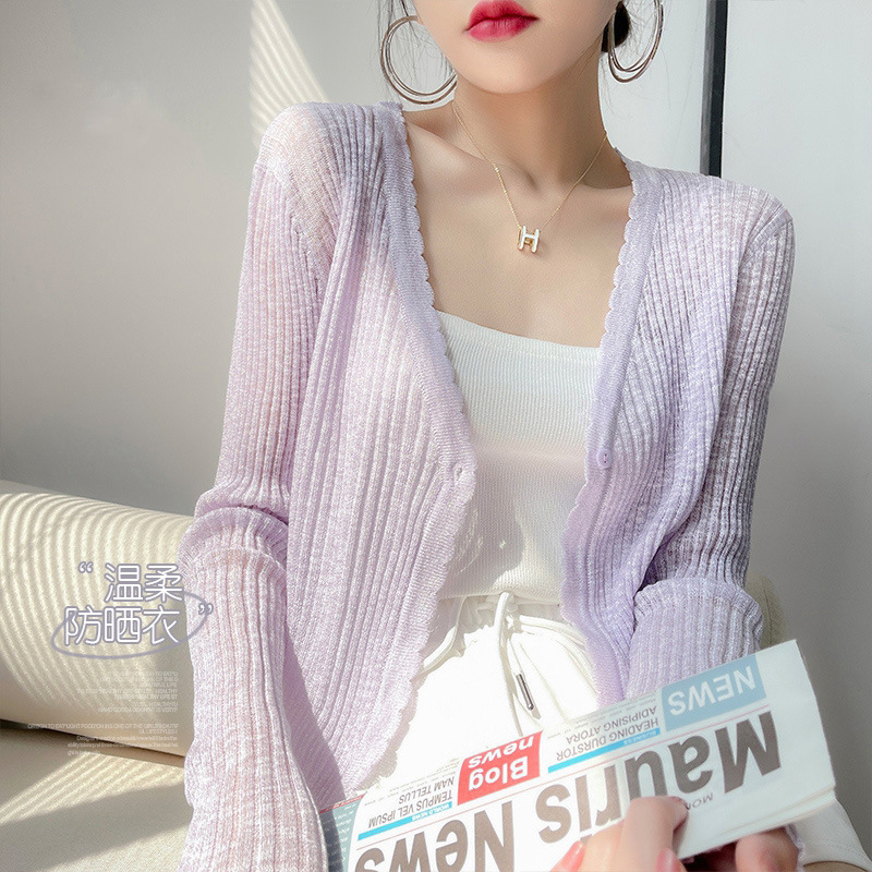 보라
