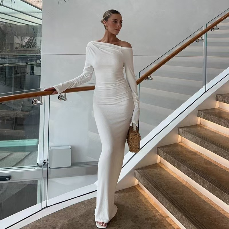 European and American style sexy hot girls online popular women's slanted shoulder off-shoulder long sleeve slim-fit pleated long temperament socialite dress European and American style sexy hot girls online popular women's slanted shoulder off-shoulder long sleeve slim-fit pleated long temperament socialite dress