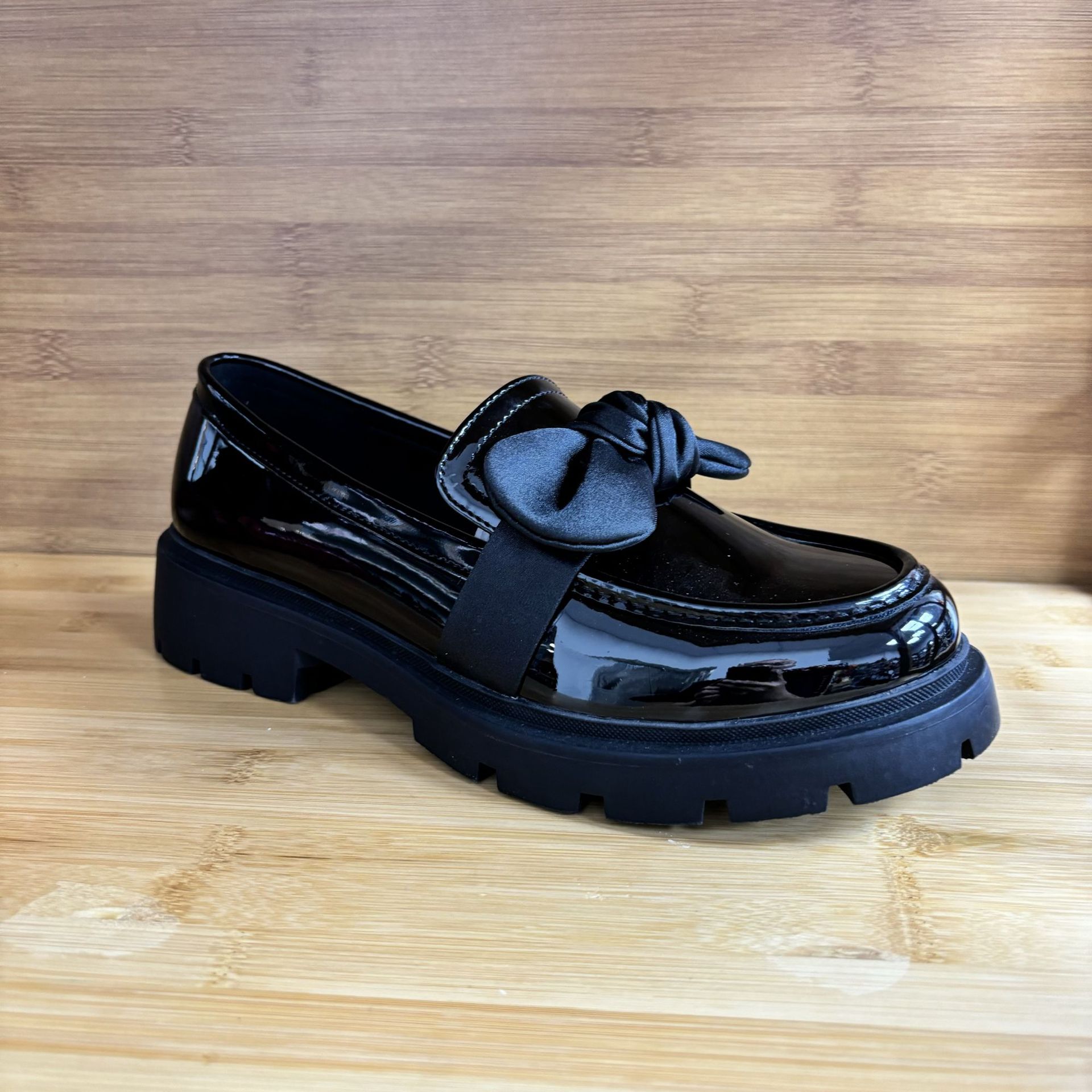 Women's Patent Leather Bowknot Loafers With Thick Heel For Women_voghion.com