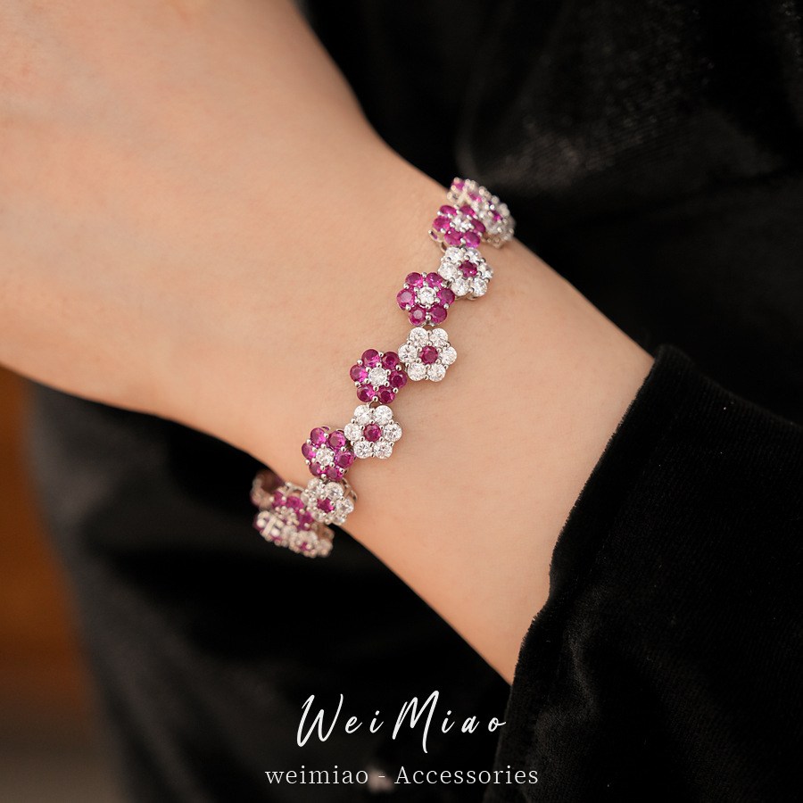 Medieval vintage pulsera de flores de piedra de silicio ligera pulsera de nicho de lujo alta sensación de temperamento exquisito joyas al por mayor