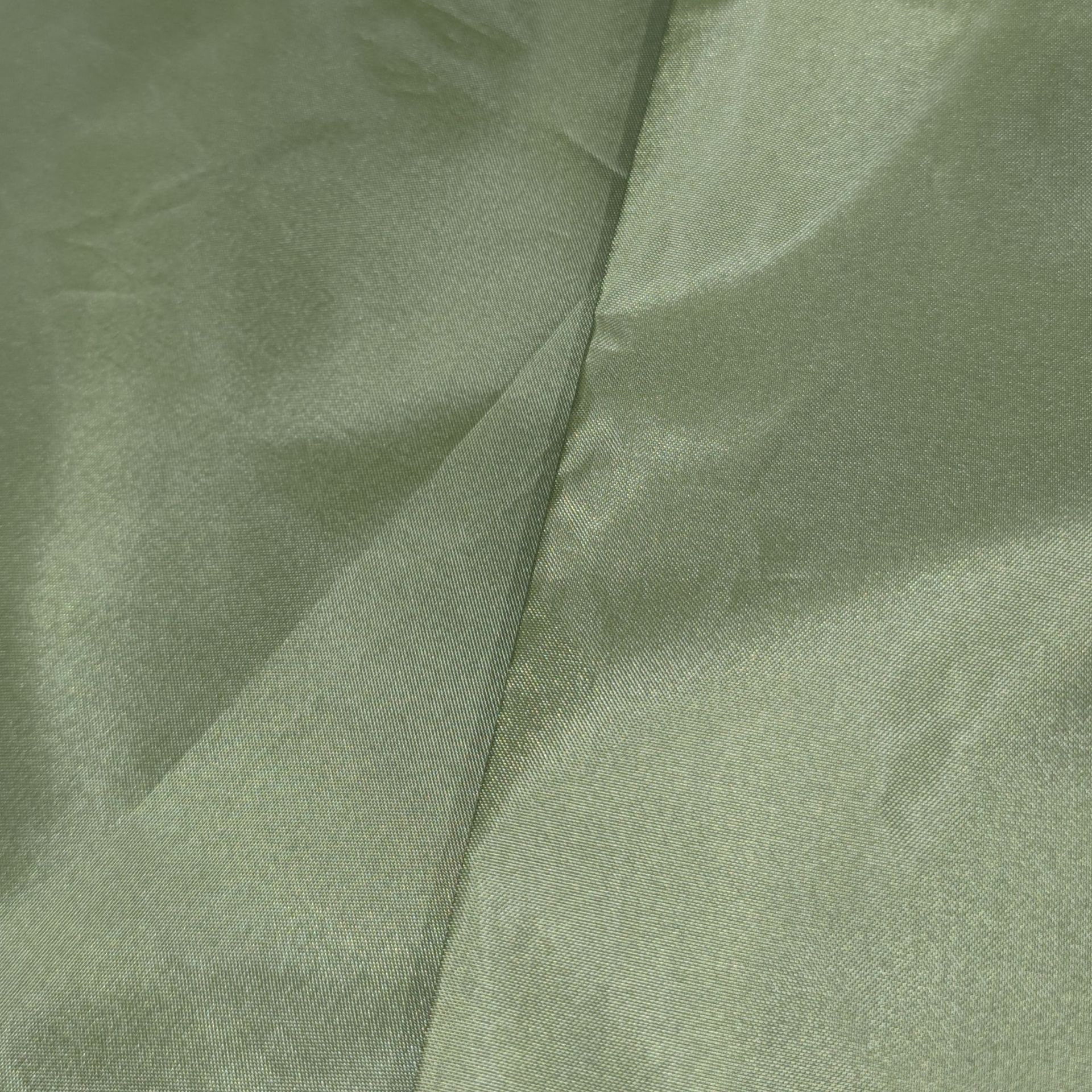 190T Polyester Taffeta Plain Weave Fabric, Green PU-Coated Silver-Plated Umbrella, Carry-On Luggage, Tablecloth, Mat, Waterproof Polyester Taffeta