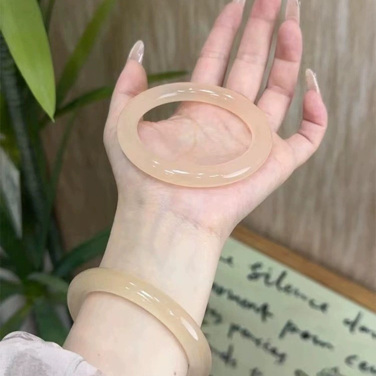 Green Bracelet, Chinese Style Gradient Design, Simple Elegant Bangle