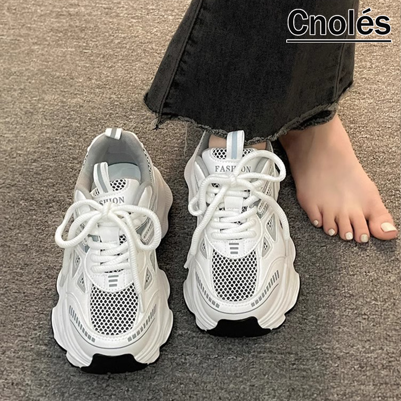 Zapatos de papá para mujeres 2024 nueva primavera y verano para mujeres de suela gruesa aumentó la red transpirable delgada estudiantes zapatos deportivos de mujer