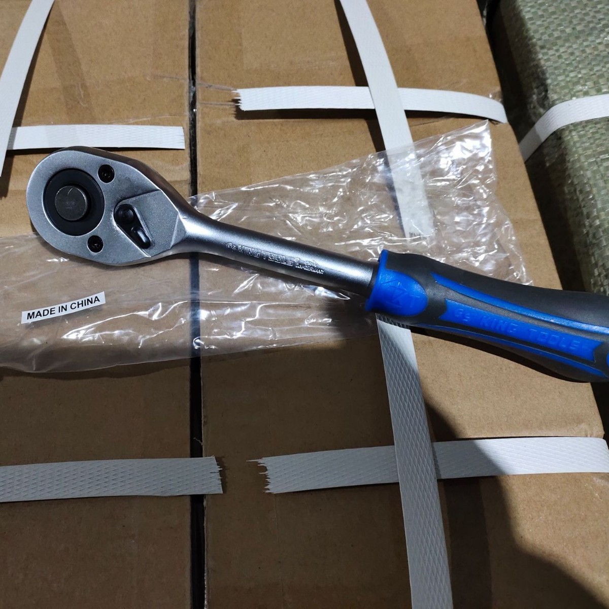 1/2大飞棘轮扳手防滑防震胶柄24齿crv材质GS KING TOOLS品牌